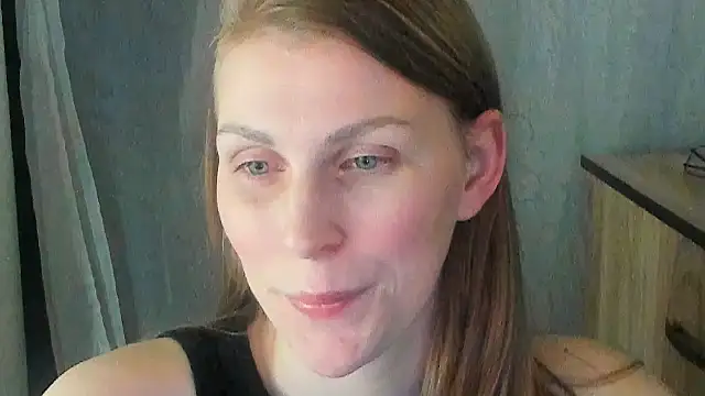 Snapshot of JuliaMuuun chatting on 06-23-26, 09:13 JuliaMuuun online show from 06-23-26, 09:13