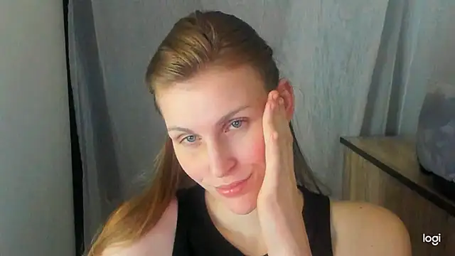 Snapshot of JuliaMuuun chatting on 06-25-26, 09:20 JuliaMuuun online show from 06-25-26, 09:20