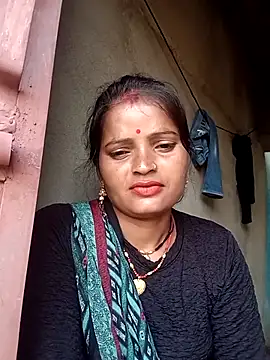 Snapshot of Neelamt12 chatting on 09-24-25, 01:35 Neelamt12 online show from 09-24-25, 01:35