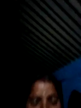 Snapshot of Neelamt12 chatting on 10-11-25, 05:25 Neelamt12 online show from 10-11-25, 05:25