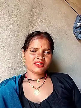 Snapshot of Neelamt12 chatting on 09-26-25, 07:26 Neelamt12 online show from 09-26-25, 07:26
