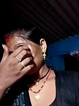 Snapshot of Neelamt12 chatting on 10-01-25, 02:32 Neelamt12 online show from 10-01-25, 02:32