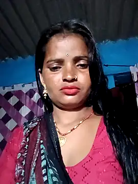 Snapshot of Neelamt12 chatting on 10-15-25, 02:03 Neelamt12 online show from 10-15-25, 02:03