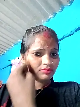 Snapshot of Neelamt12 chatting on 10-21-25, 03:55 Neelamt12 online show from 10-21-25, 03:55
