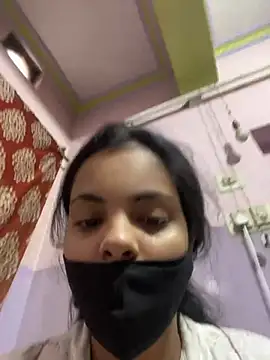 Snapshot of Sandhya_77 chatting on 04-26-26, 05:49 Sandhya 77 online show from 04-26-26, 05:49