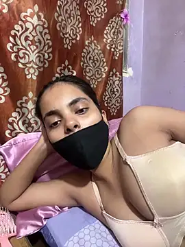 Snapshot of Sandhya_77 chatting on 05-27-26, 05:48 Sandhya 77 online show from 05-27-26, 05:48