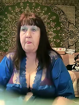 Snapshot of CrystalLime6411 chatting on 04-19-26, 11:55 CrystalLime6411 online show from 04-19-26, 11:55