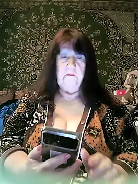 Snapshot of CrystalLime6411 chatting on 03-30-26, 03:46 CrystalLime6411 online show from 03-30-26, 03:46