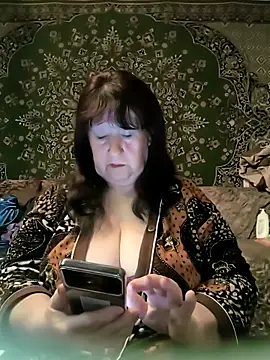 Snapshot of CrystalLime6411 chatting on 03-26-26, 03:54 CrystalLime6411 online show from 03-26-26, 03:54