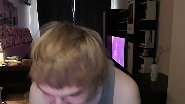 Playersuperstar online show from 06-12-26, 01:42