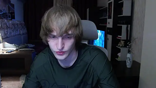 Snapshot of Playersuperstar chatting on 02-06-26, 05:09 Playersuperstar online show from 02-06-26, 05:09