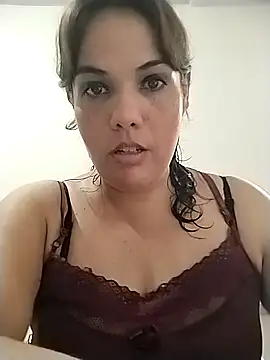 Bellapotencia1985 online show from 04-18-26, 10:28