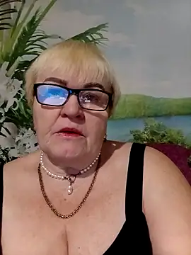 VioletSweet5566 online show from 01-08-26, 07:03