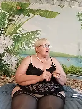 VioletSweet5566 online show from 07-12-26, 06:14
