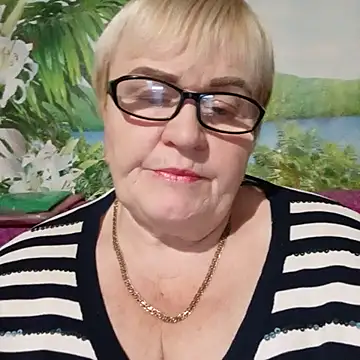 VioletSweet5566 online show from 10-31-25, 07:54