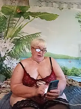 VioletSweet5566 online show from 07-04-26, 06:53