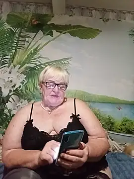VioletSweet5566 online show from 07-08-26, 05:57