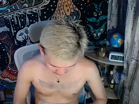 RalfAsian25 online show from 05-12-26, 03:29