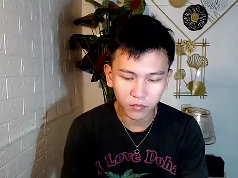 RalfAsian25 online show from 05-13-26, 05:58