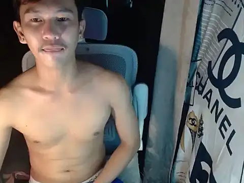 RalfAsian25 online show from 07-16-26, 08:39