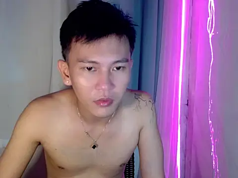 RalfAsian25 online show from 05-15-26, 08:34