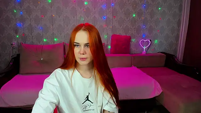 Molly Kitty online show from 09-29-25, 02:51