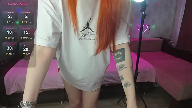 Molly Kitty online show from 09-18-25, 02:36