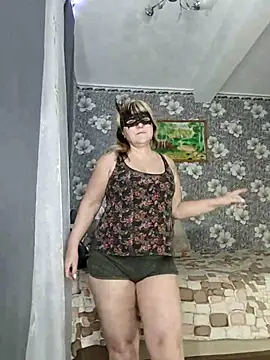 Snapshot of AliceGold5231 chatting on 03-12-26, 08:24 AliceGold5231 online show from 03-12-26, 08:24