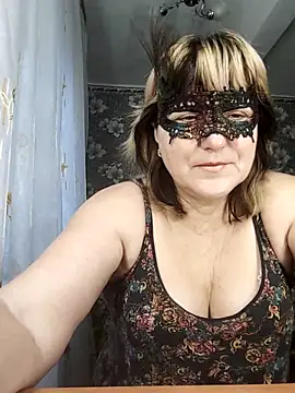 AliceGold5231 online show from 11-11-25, 06:30