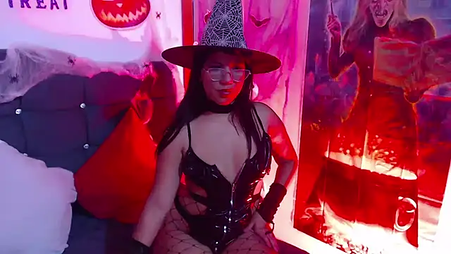 SamantaSweett  online show from 10-10-25, 01:12