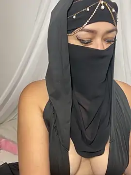 Amyraa  online show from 09-20-25, 06:02