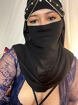 Amyraa  online show from 09-23-25, 03:41