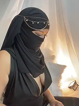 Amyraa  online show from 09-24-25, 11:50