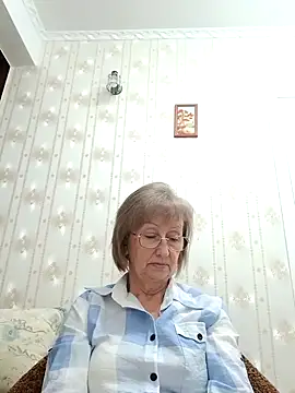 Snapshot of AlikaSwan5821 chatting on 10-13-25, 06:31 AlikaSwan5821 online show from 10-13-25, 06:31