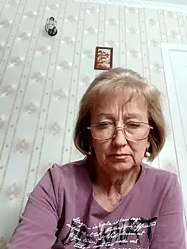 Snapshot of AlikaSwan5821 chatting on 09-29-25, 01:17 AlikaSwan5821 online show from 09-29-25, 01:17