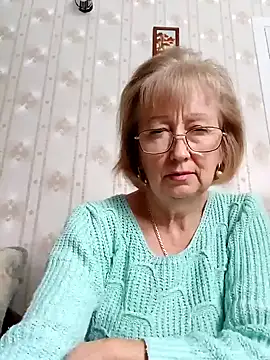 Snapshot of AlikaSwan5821 chatting on 10-10-25, 11:44 AlikaSwan5821 online show from 10-10-25, 11:44