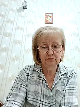 Snapshot of AlikaSwan5821 chatting on 11-03-25, 08:34 AlikaSwan5821 online show from 11-03-25, 08:34