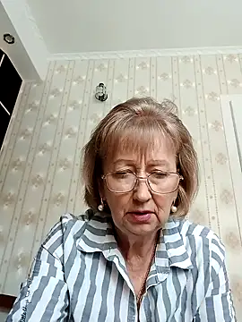 Snapshot of AlikaSwan5821 chatting on 10-23-25, 11:53 AlikaSwan5821 online show from 10-23-25, 11:53