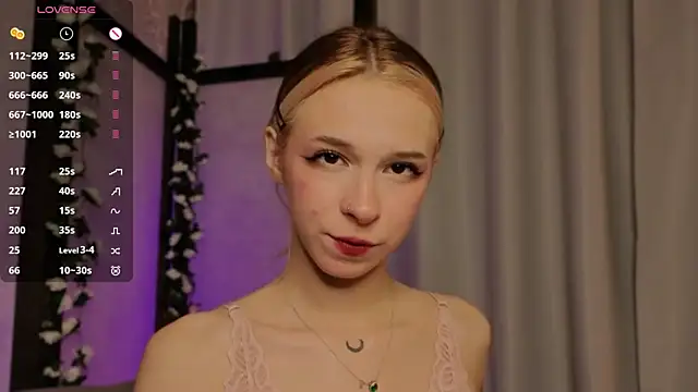 MiSeki online show from 10-25-25, 11:27