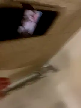 Snapshot of mitch_kamm chatting on 11-19-25, 06:13 mitch kamm online show from 11-19-25, 06:13