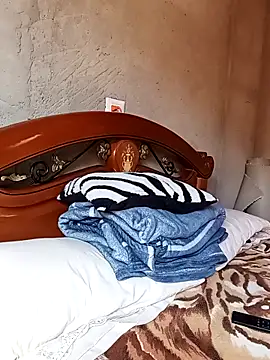 Williams Hera online show from 10-24-25, 04:28