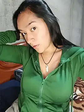 Williams Hera online show from 04-25-26, 03:42