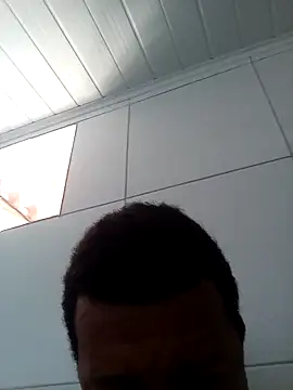 moreno25centimetro online show from 04-15-26, 12:10