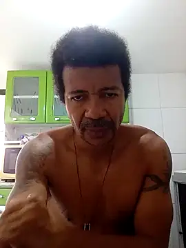 moreno25centimetro online show from 11-27-25, 11:10