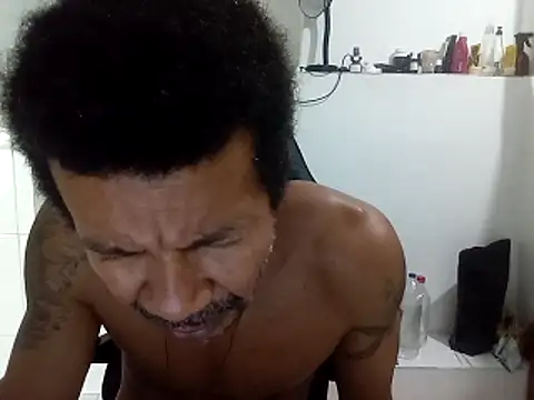 moreno25centimetro online show from 11-10-25, 02:49