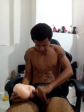 moreno25centimetro online show from 01-13-26, 07:07