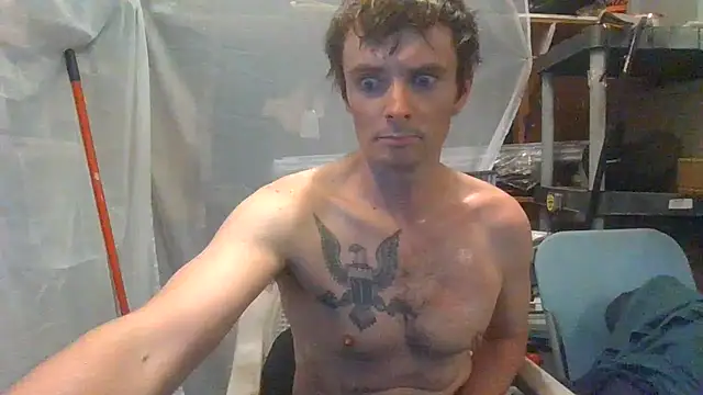 Snapshot of RichardW chatting on 06-28-26, 02:51 RichardW online show from 06-28-26, 02:51