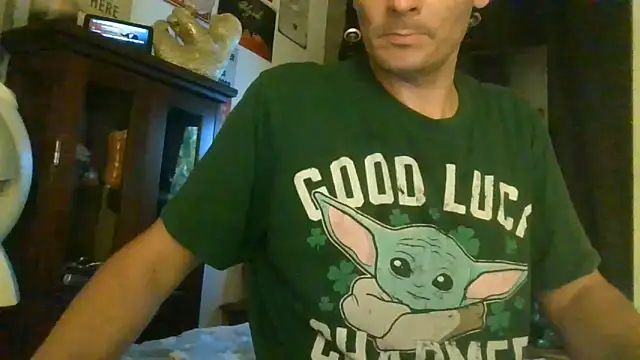 Snapshot of RichardW chatting on 06-29-26, 10:48 RichardW online show from 06-29-26, 10:48