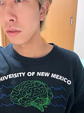 juri20cm online show from 04-17-26, 12:13