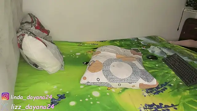 sweetdollinda23 online show from 05-19-26, 05:47